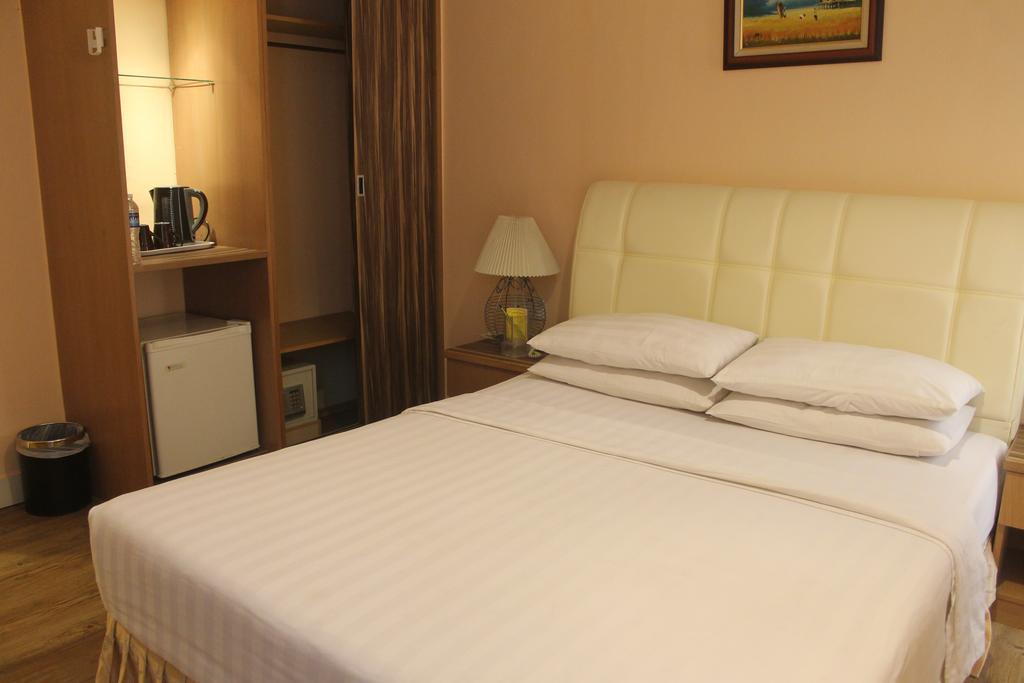 Aldy Hotel Stadthuys Malacca Exterior photo